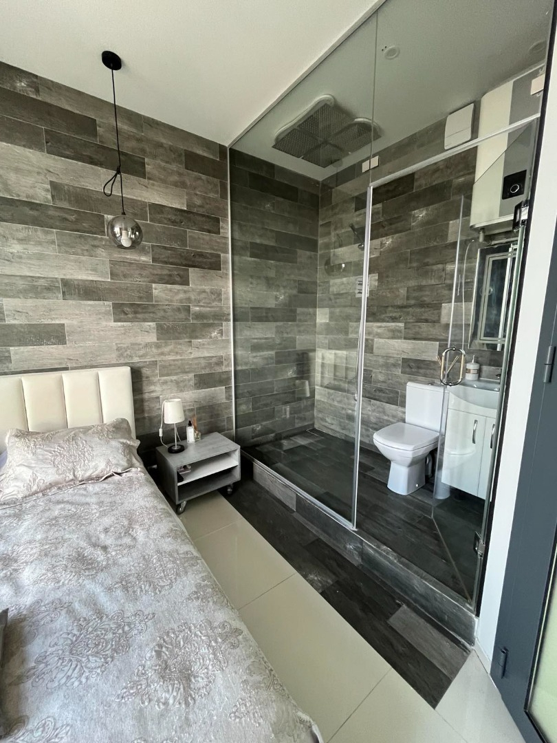 продажа трехкомнатной квартиры номер A-173288 в Приморском районе, фото номер 19